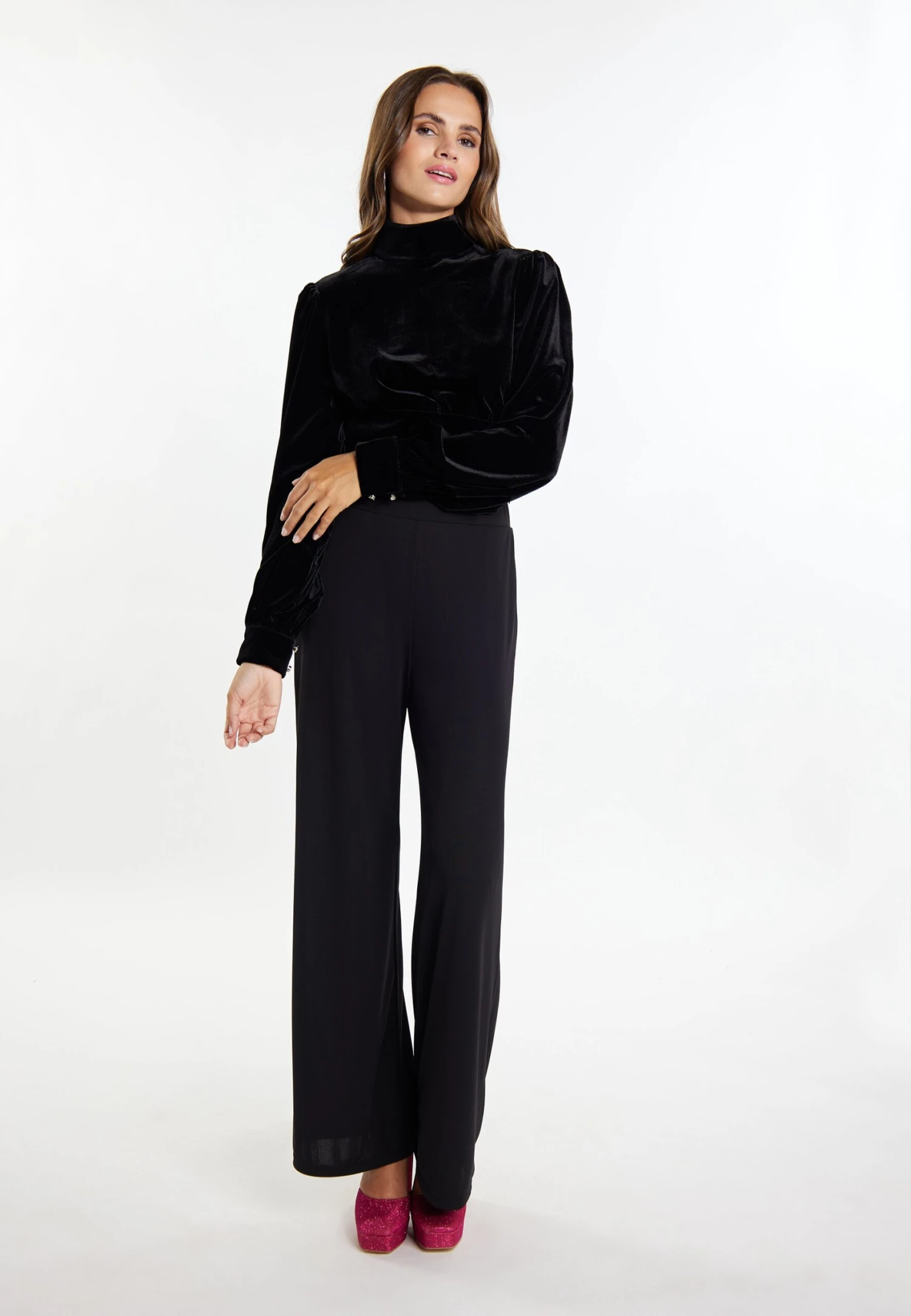 Faina MiokiFelpaSchwarz Donna Felpe FAB21J008-Q11 4 Faina MiokiFelpaSchwarz Donna Felpe FAB21J008-Q11 - Image 2