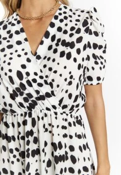 Faina Vestito EstivoWeiss/Schwarz Donna Vestiti FAB21C08Z-T11 -Faina Sconto 160dd3ef4fb3482497d61e0a8cd72263