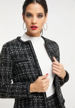 Faina Bouclé Dedica - Blazer - Schwarz -Faina Sconto 34d2f0415e3640008c561e4a60122a4a