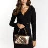 Faina Im Metallic-Look - Borsa A Mano - Dunkelgold -Faina Sconto 65de03de027a4ae09851faed7ffa4b27